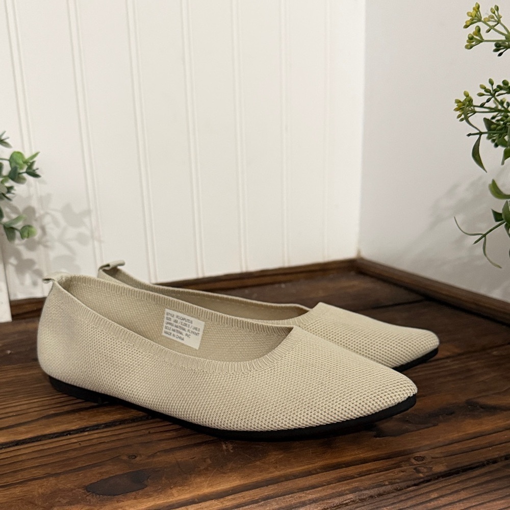 NWT French Connection Cream Women's Knit Weave Flats